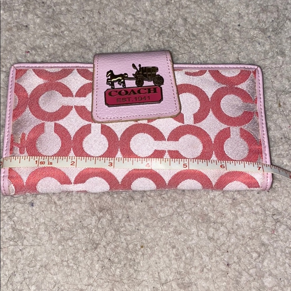 Baby Pink Coach Wallet💖 with checkbook holder - Picture 8 of 8